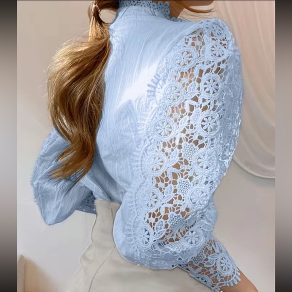 NWOT Sky Blue Lace Blouse - Picture 5 of 6